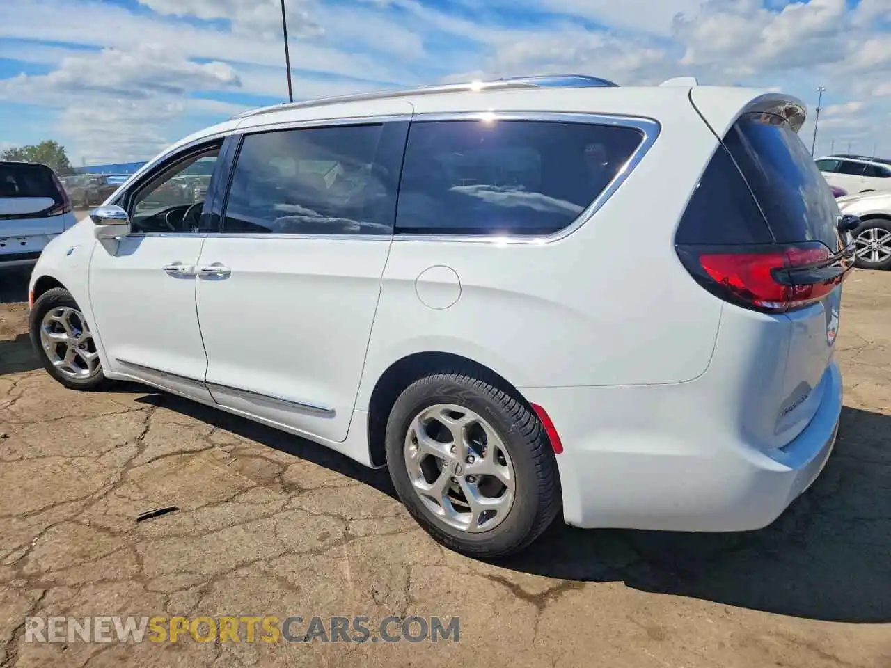 2 Фотография поврежденного автомобиля 2C4RC1S77MR510856 CHRYSLER PACIFICA 2021