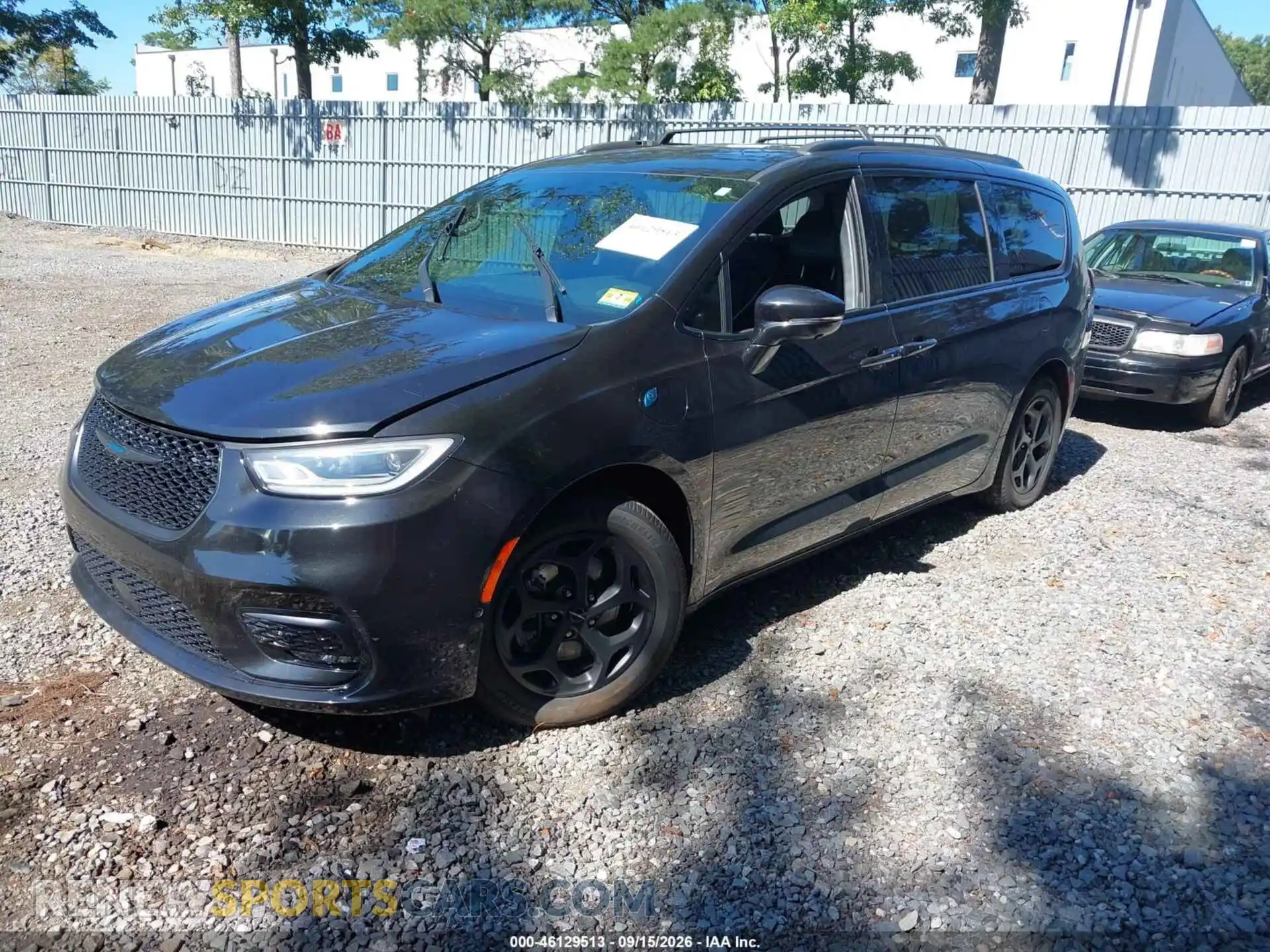 2 Фотография поврежденного автомобиля 2C4RC1S79MR569472 CHRYSLER PACIFICA 2021