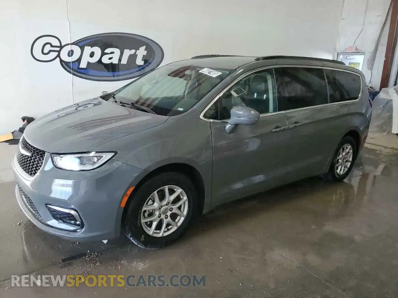 1 Photograph of a damaged car 2C4RC1BG0NR133045 CHRYSLER PACIFICA 2022
