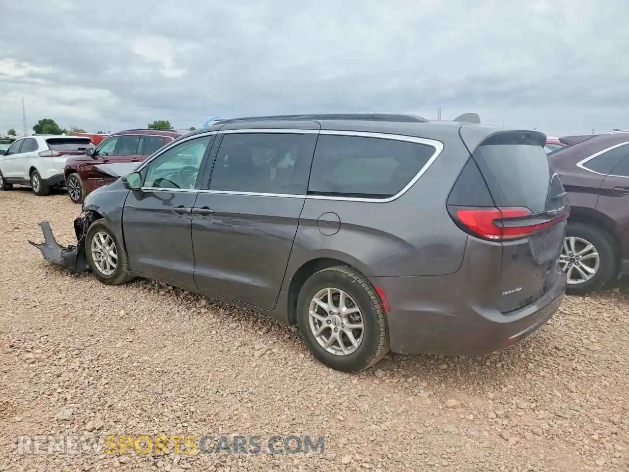 2 Photograph of a damaged car 2C4RC1BG0NR191382 CHRYSLER PACIFICA 2022