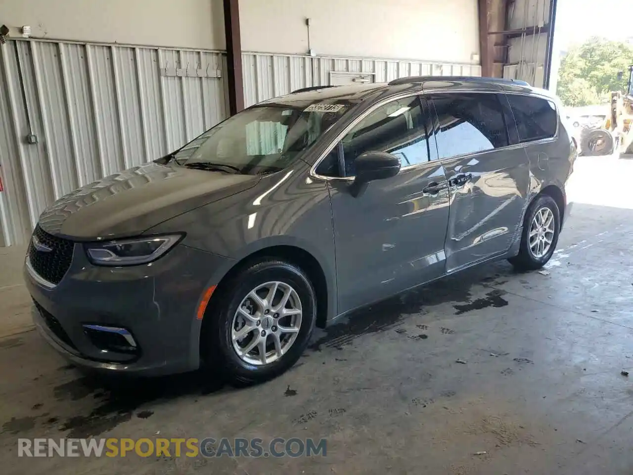 1 Photograph of a damaged car 2C4RC1BG1NR218329 CHRYSLER PACIFICA 2022