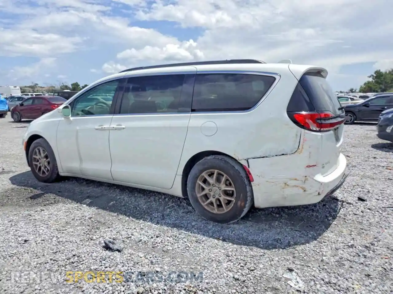 2 Photograph of a damaged car 2C4RC1BG2NR131121 CHRYSLER PACIFICA 2022