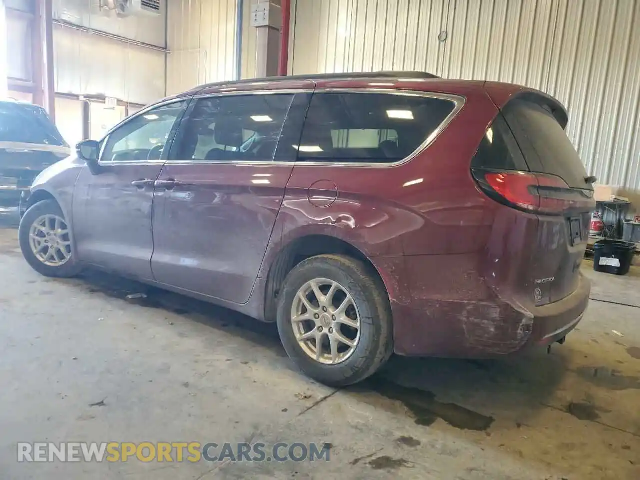 2 Photograph of a damaged car 2C4RC1BG2NR220221 CHRYSLER PACIFICA 2022
