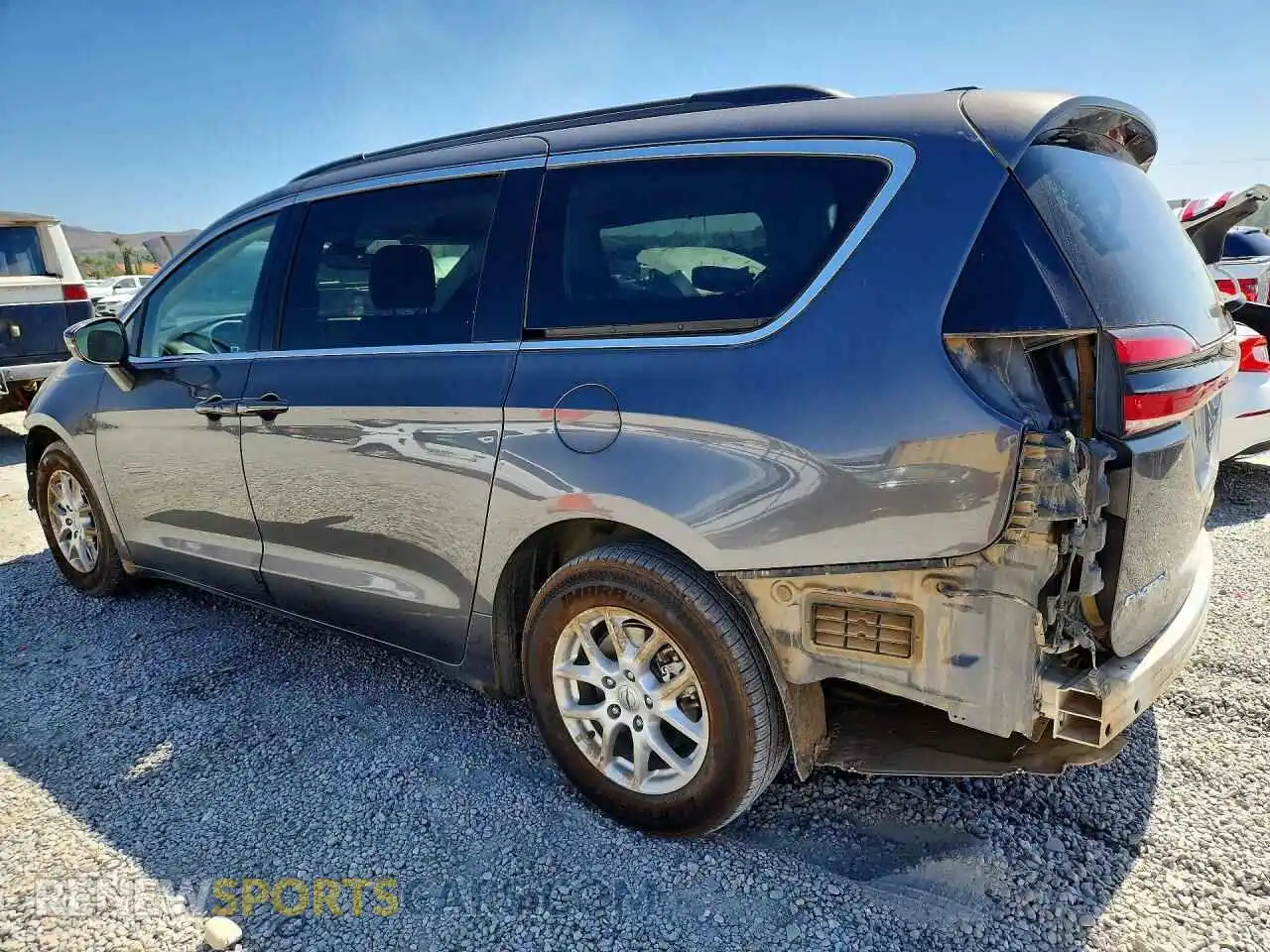 2 fotografías del automóvil dañado 2C4RC1BG3NR134190 CHRYSLER PACIFICA 2022