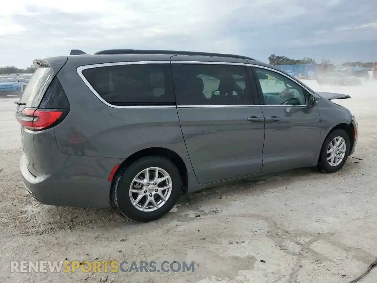 3 Photograph of a damaged car 2C4RC1BG4NR154352 CHRYSLER PACIFICA 2022