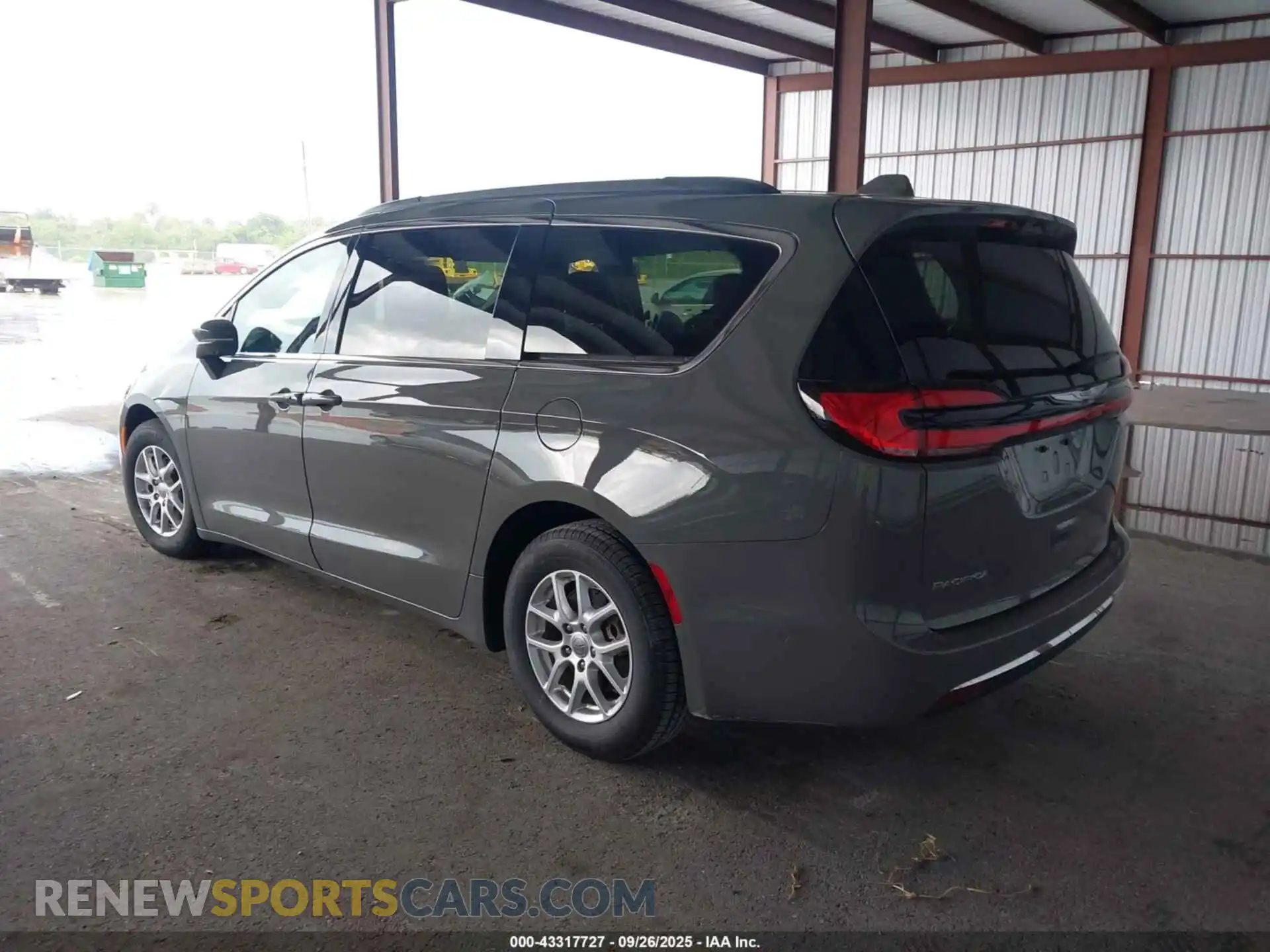 3 Photograph of a damaged car 2C4RC1BG5NR123935 CHRYSLER PACIFICA 2022