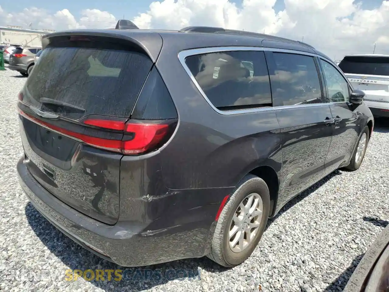 3 Фотография поврежденного автомобиля 2C4RC1BG5NR165649 CHRYSLER PACIFICA 2022