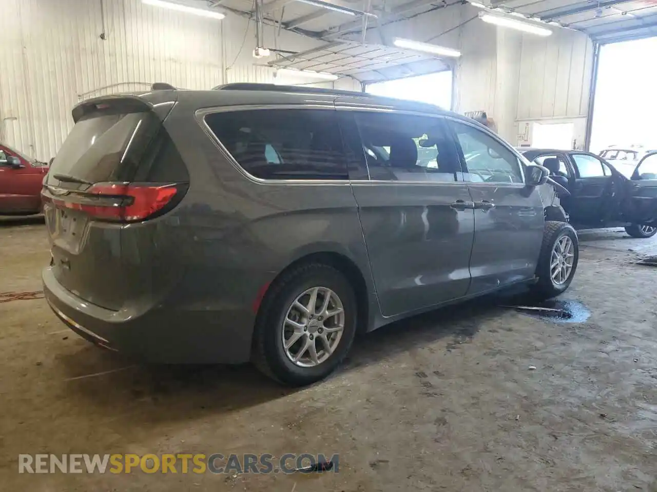 3 Photograph of a damaged car 2C4RC1BG5NR172858 CHRYSLER PACIFICA 2022