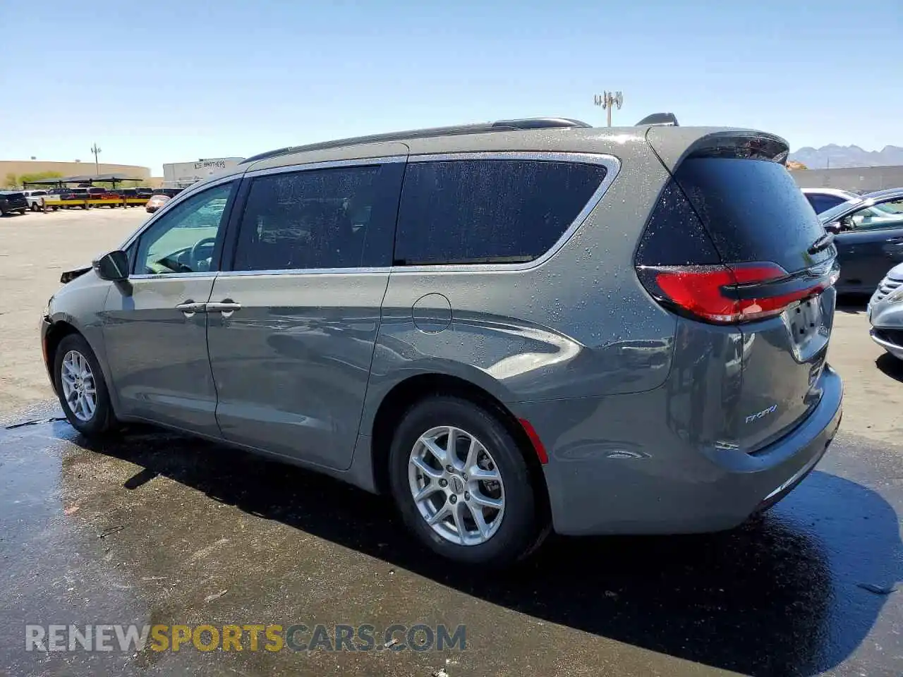 2 Фотография поврежденного автомобиля 2C4RC1BG5NR218267 CHRYSLER PACIFICA 2022