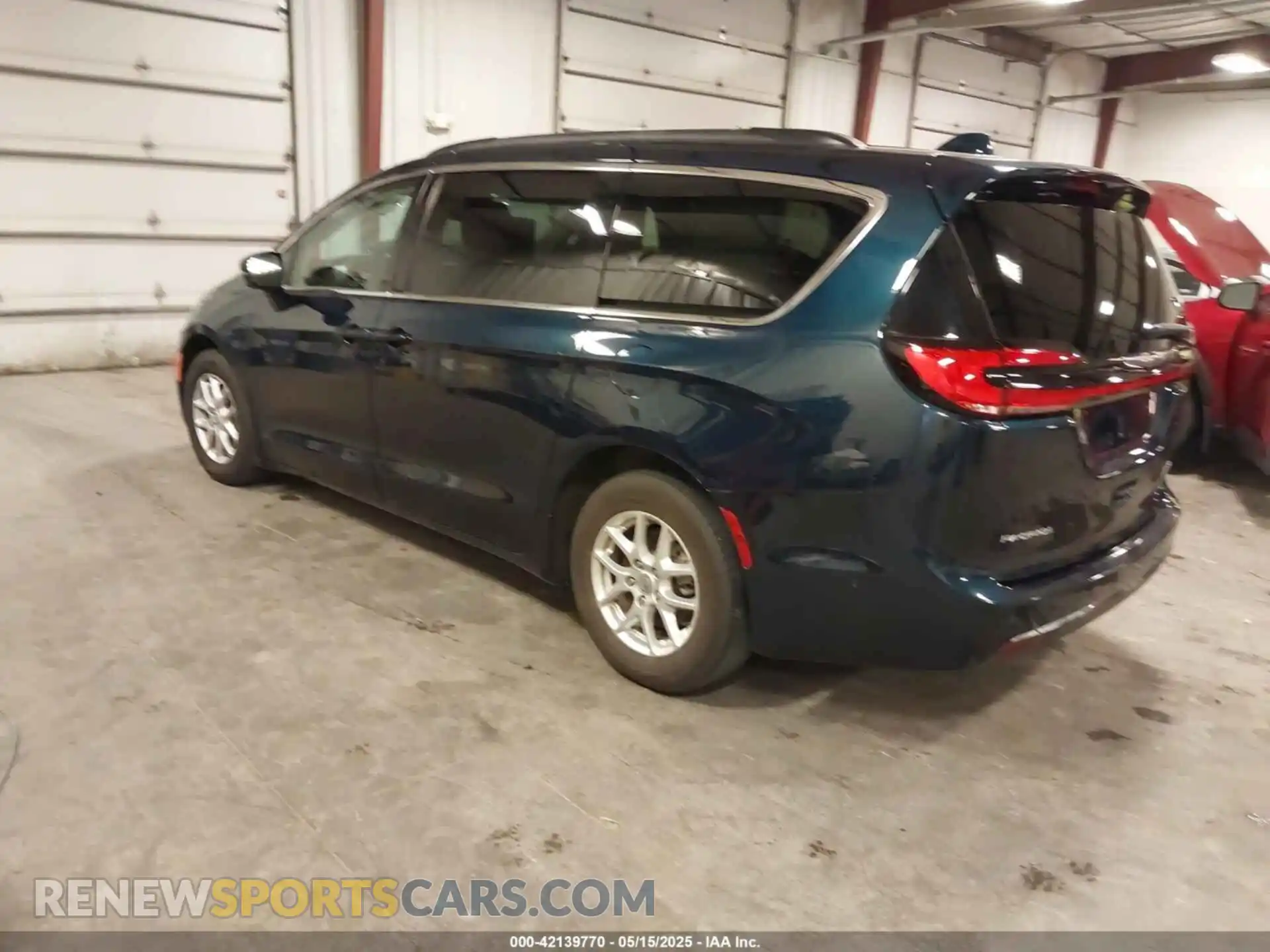 3 Photograph of a damaged car 2C4RC1BG6NR124723 CHRYSLER PACIFICA 2022