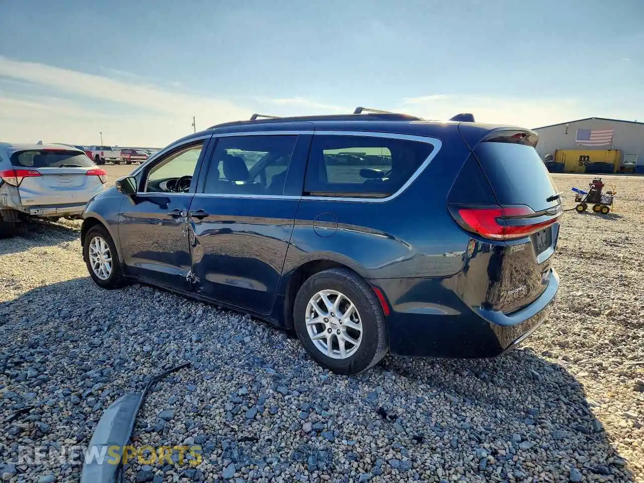 2 Photograph of a damaged car 2C4RC1BG6NR128500 CHRYSLER PACIFICA 2022