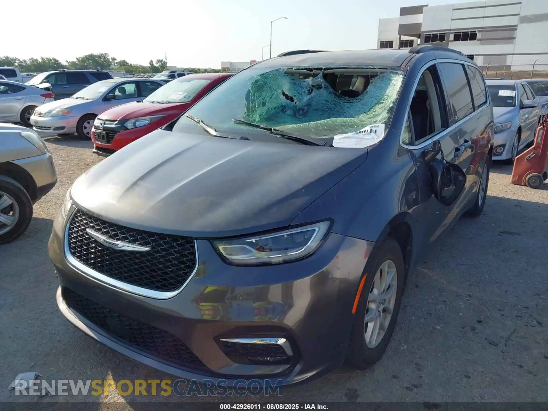 2 Photograph of a damaged car 2C4RC1BG6NR157785 CHRYSLER PACIFICA 2022