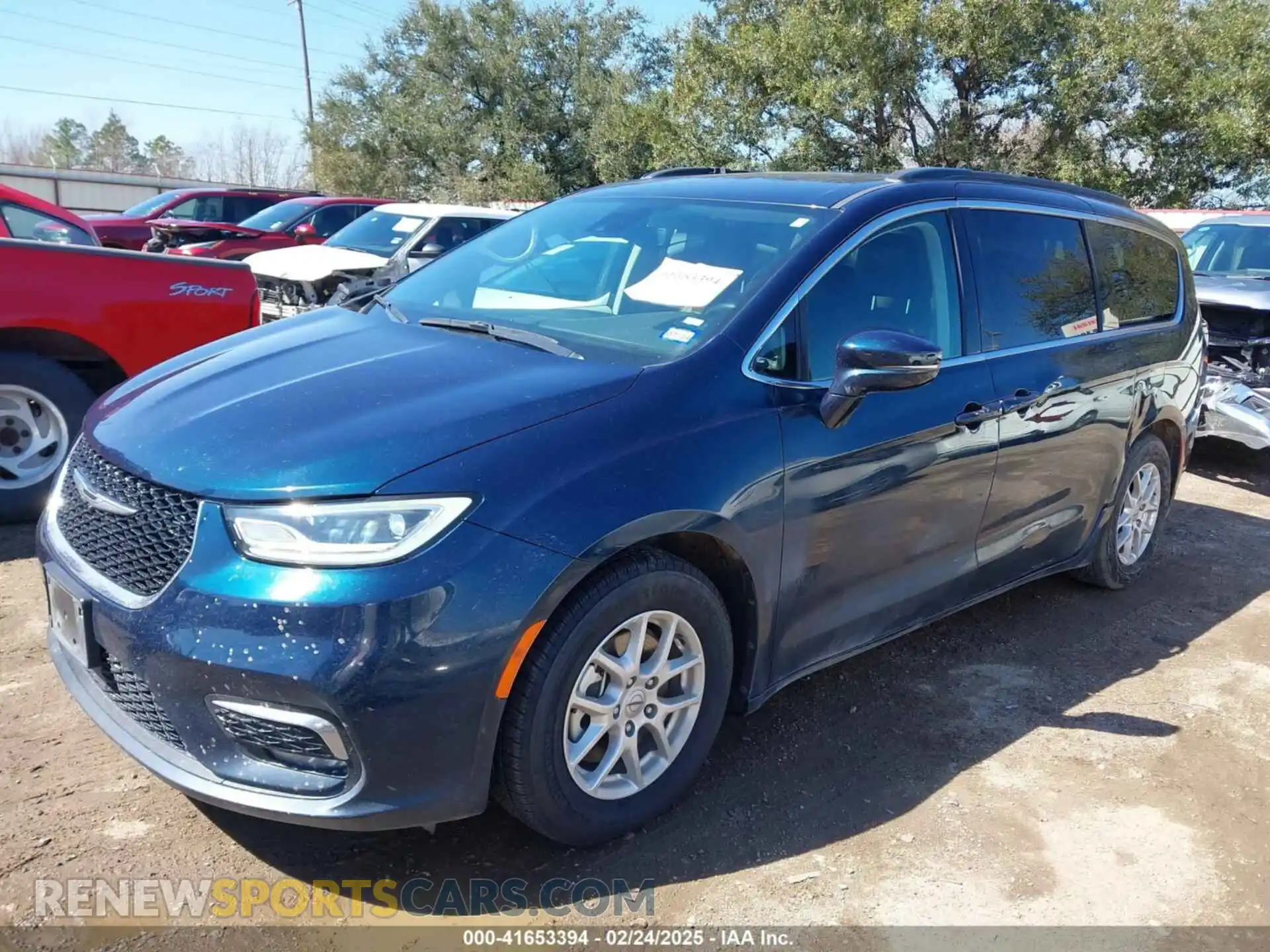 2 fotografías del automóvil dañado 2C4RC1BG6NR182203 CHRYSLER PACIFICA 2022