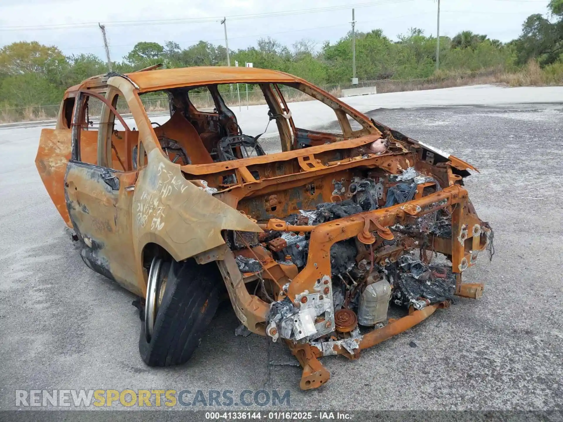 1 Photograph of a damaged car 2C4RC1BG7NR112046 CHRYSLER PACIFICA 2022