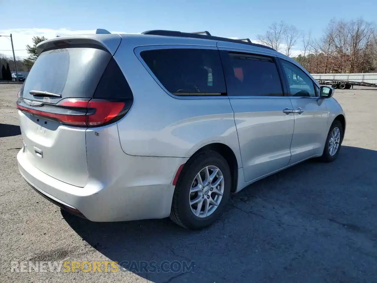 3 Photograph of a damaged car 2C4RC1BG7NR175616 CHRYSLER PACIFICA 2022