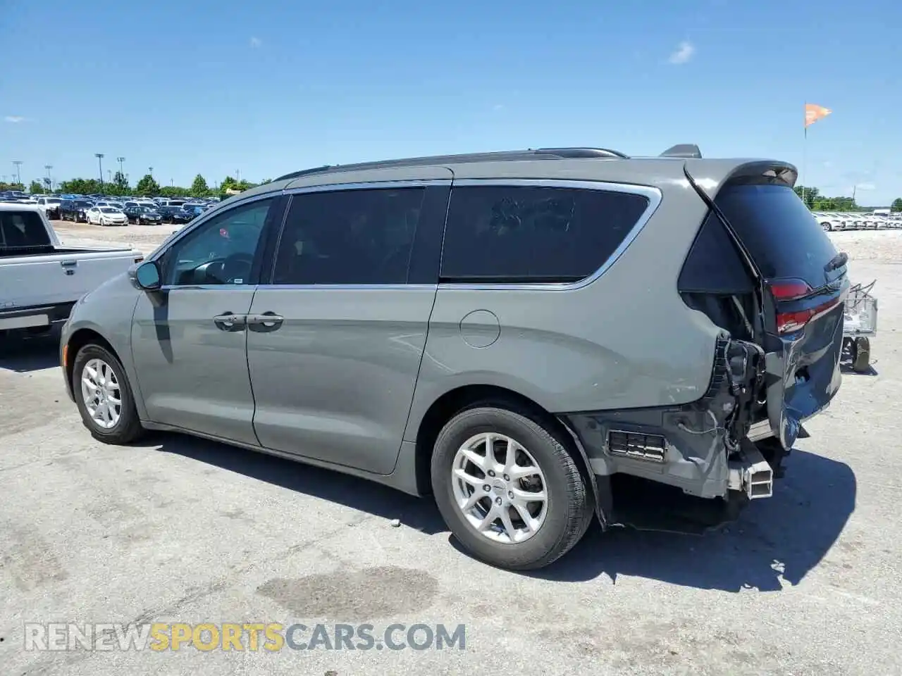 2 Photograph of a damaged car 2C4RC1BG8NR132127 CHRYSLER PACIFICA 2022