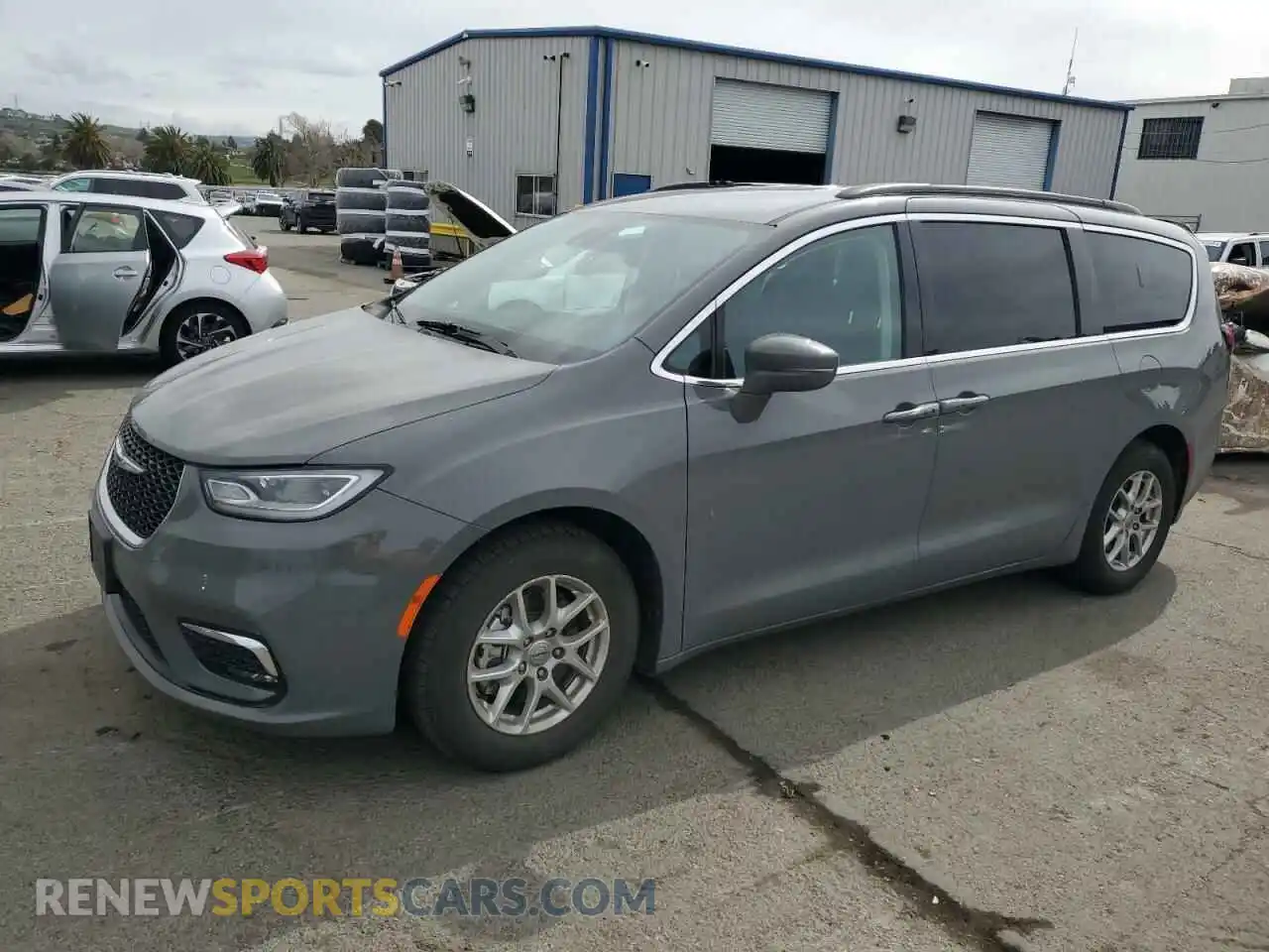 1 Photograph of a damaged car 2C4RC1BG8NR177472 CHRYSLER PACIFICA 2022