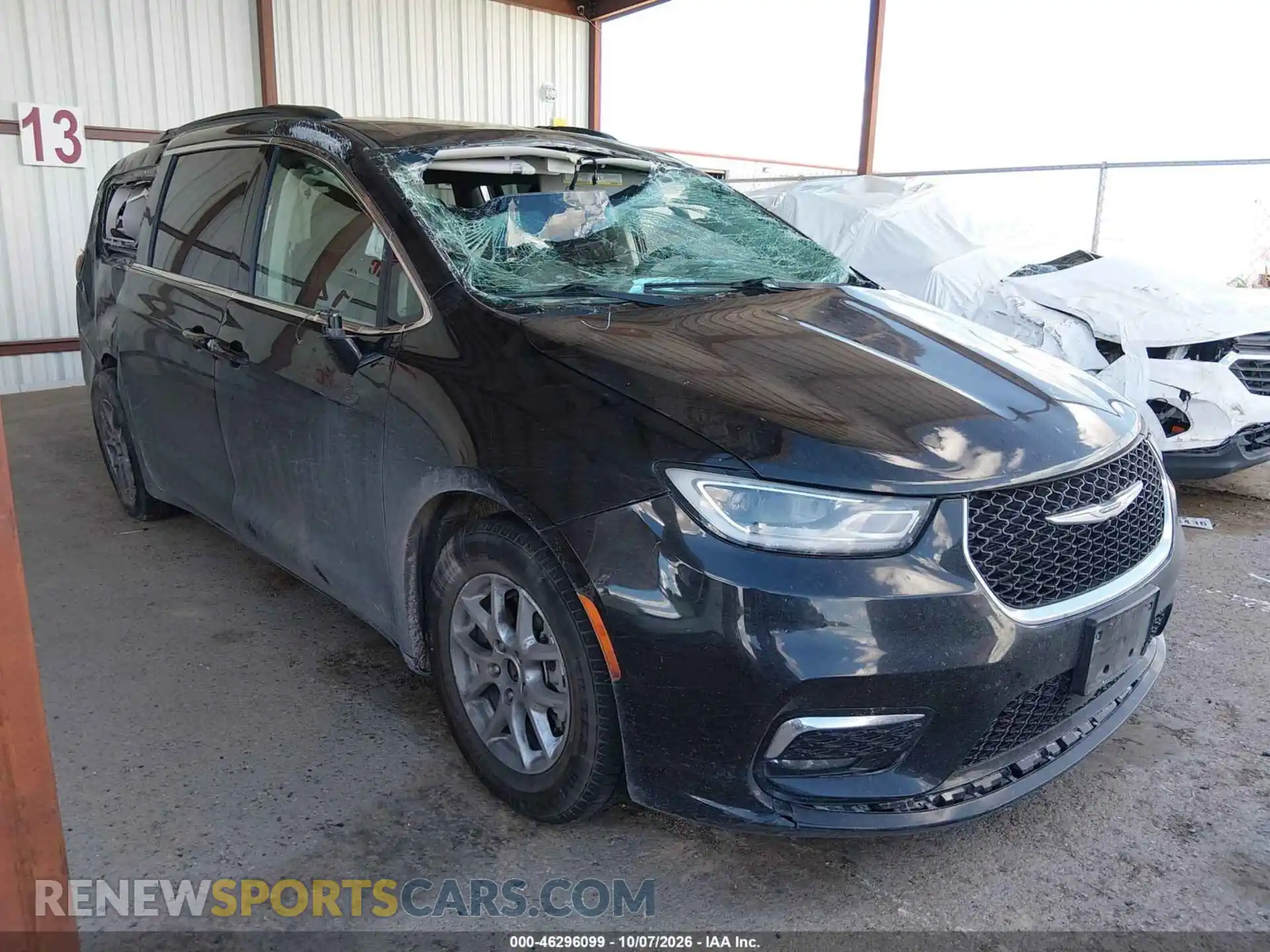 1 Photograph of a damaged car 2C4RC1BG8NR191226 CHRYSLER PACIFICA 2022