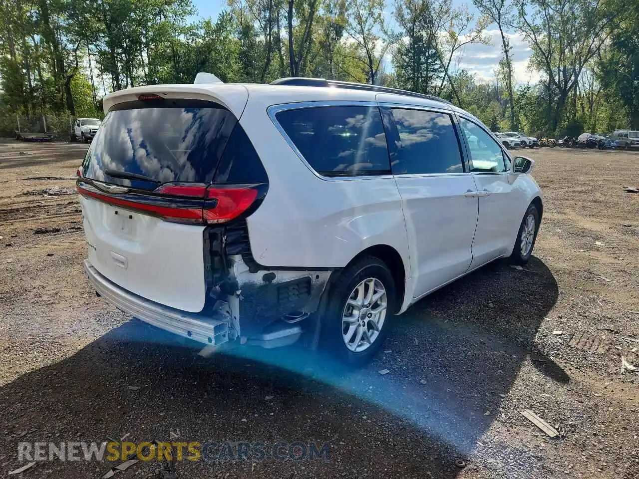 3 Фотография поврежденного автомобиля 2C4RC1BG8NR213077 CHRYSLER PACIFICA 2022