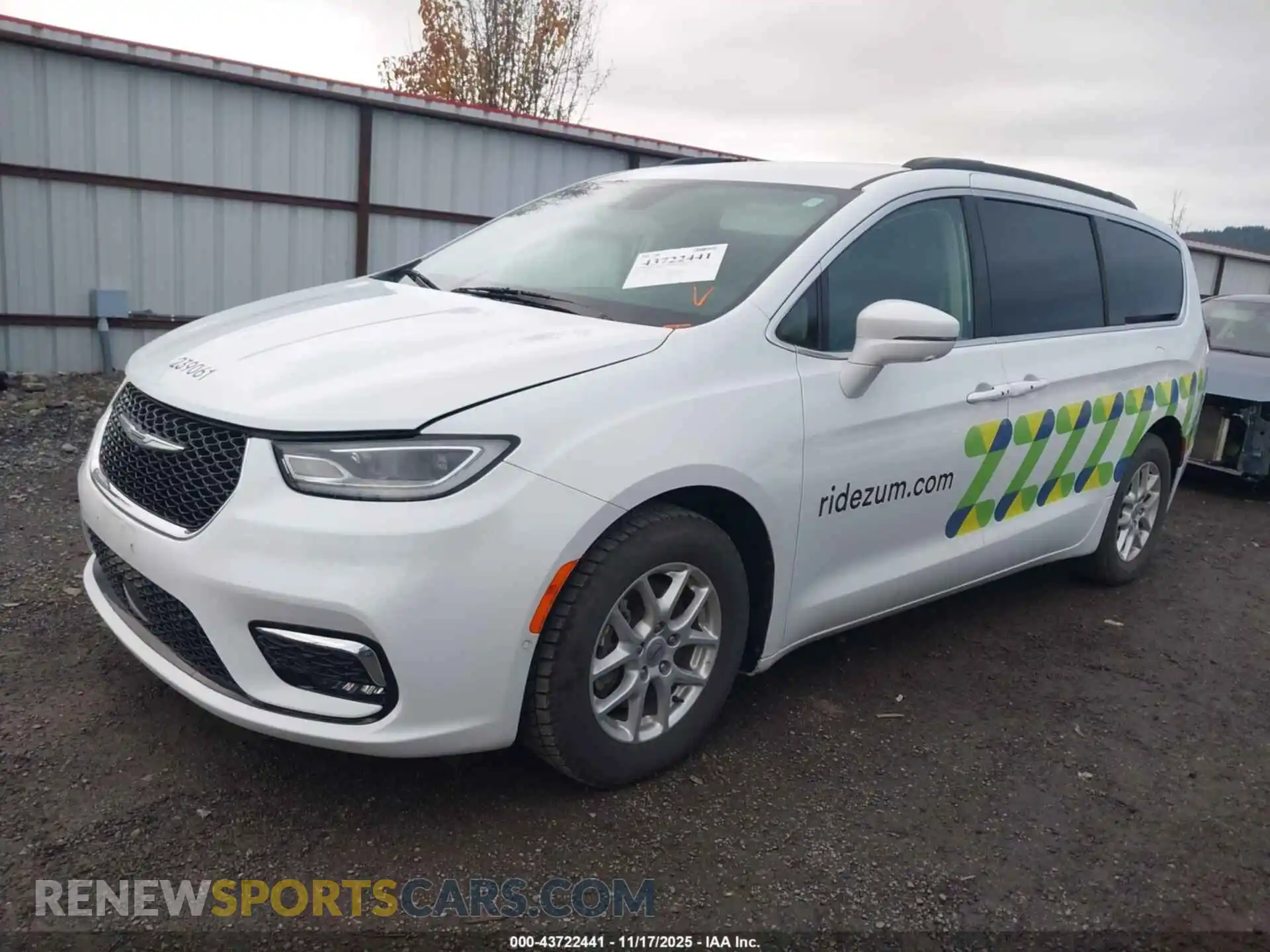 2 Photograph of a damaged car 2C4RC1BG9NR155223 CHRYSLER PACIFICA 2022