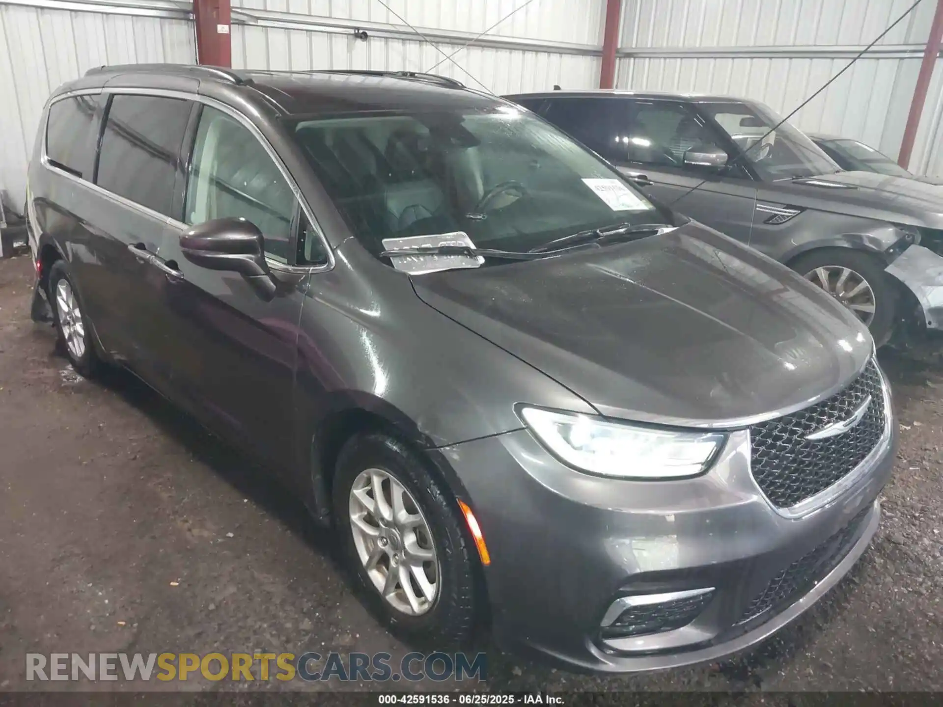 1 Photograph of a damaged car 2C4RC1BGXNR121985 CHRYSLER PACIFICA 2022