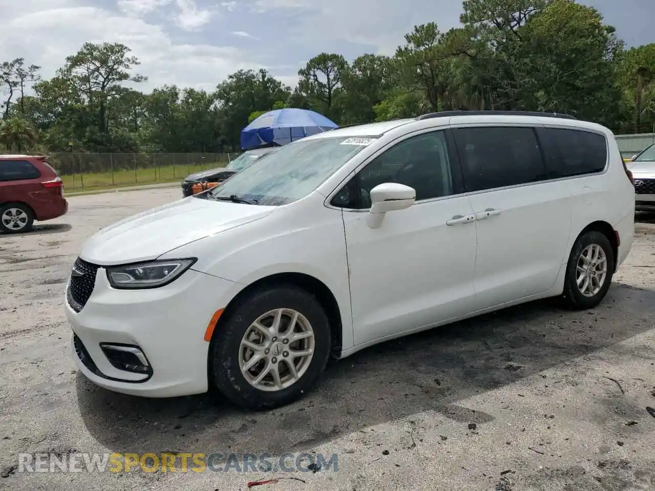 1 Photograph of a damaged car 2C4RC1BGXNR140651 CHRYSLER PACIFICA 2022