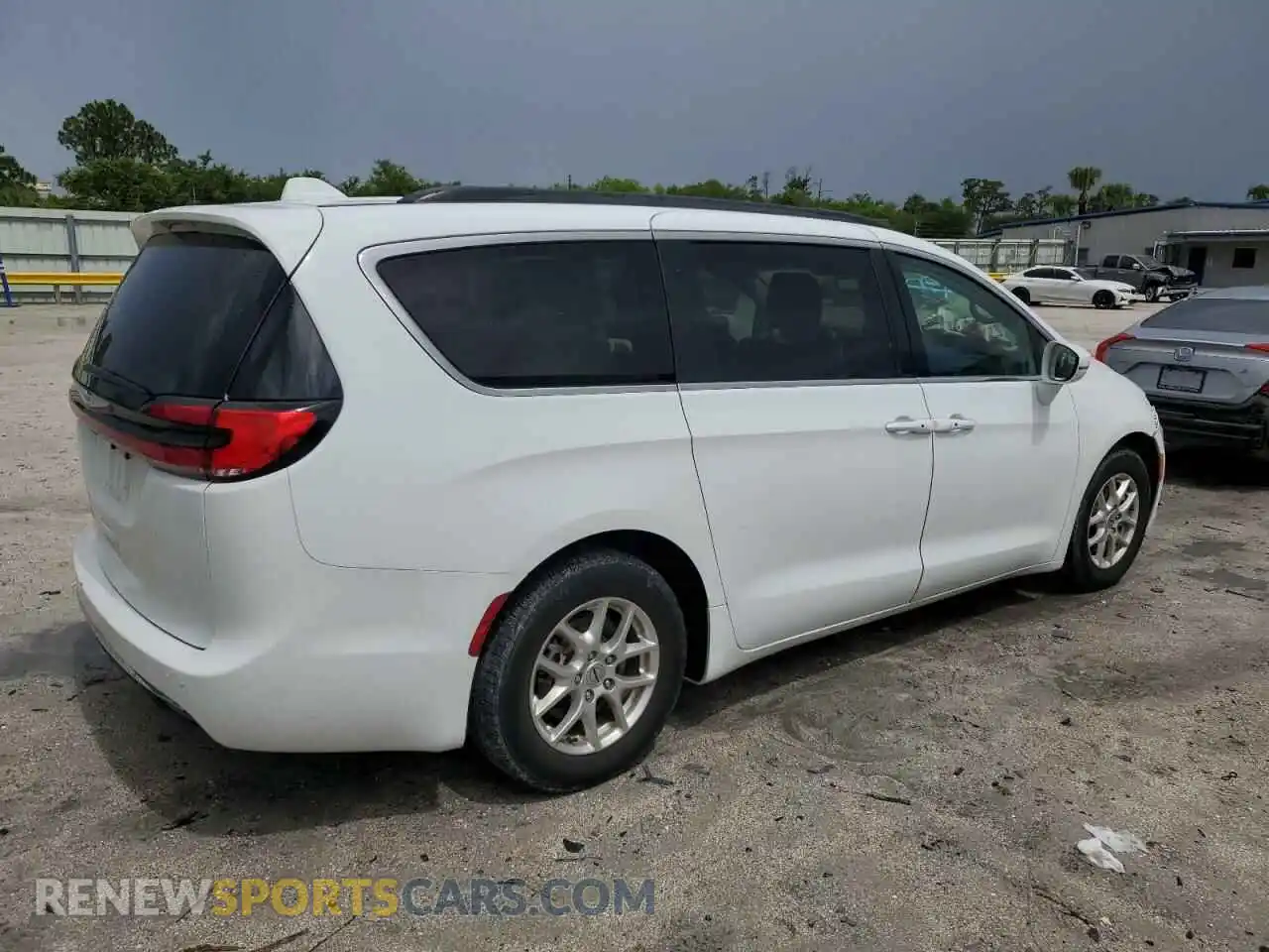 3 Photograph of a damaged car 2C4RC1BGXNR140651 CHRYSLER PACIFICA 2022