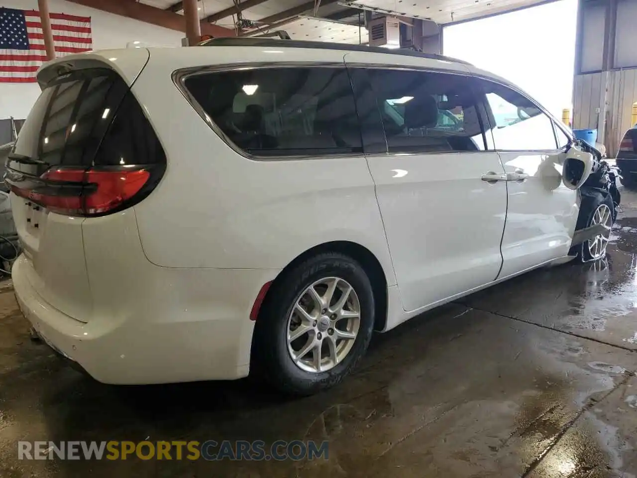 3 Photograph of a damaged car 2C4RC1BGXNR153528 CHRYSLER PACIFICA 2022
