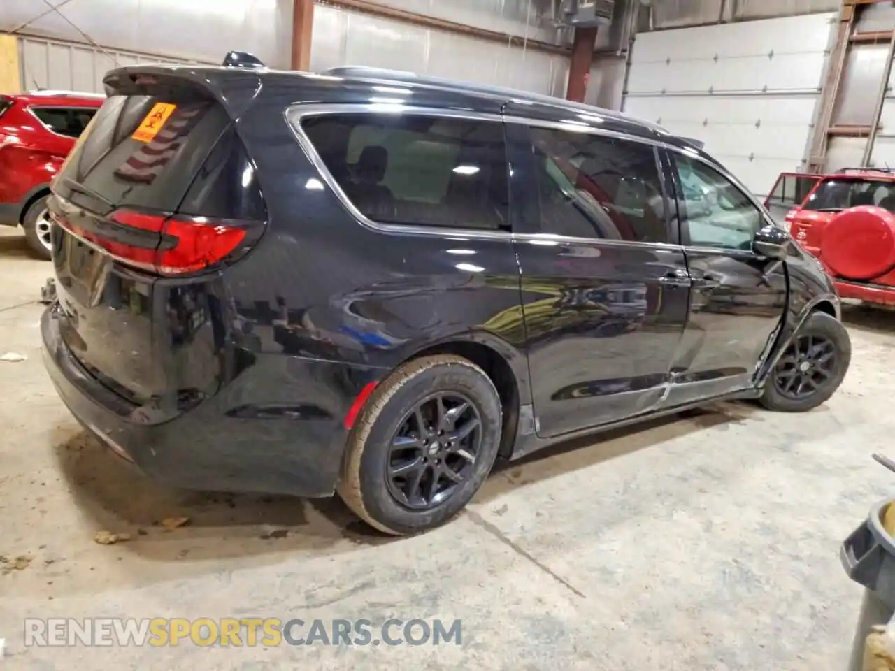 3 Photograph of a damaged car 2C4RC1BGXNR193303 CHRYSLER PACIFICA 2022