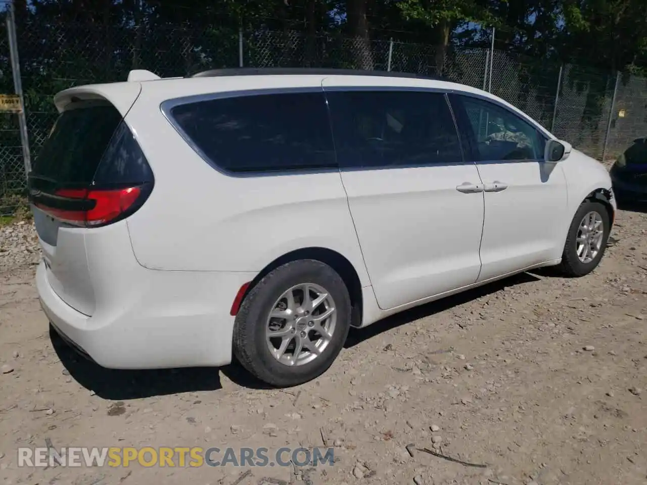 3 Photograph of a damaged car 2C4RC1BGXNR229068 CHRYSLER PACIFICA 2022