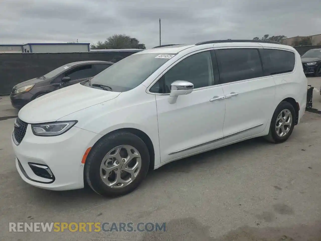 1 Photograph of a damaged car 2C4RC1GG0NR120143 CHRYSLER PACIFICA 2022