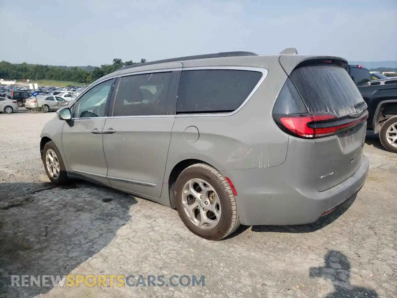 2 Photograph of a damaged car 2C4RC1GG0NR198129 CHRYSLER PACIFICA 2022