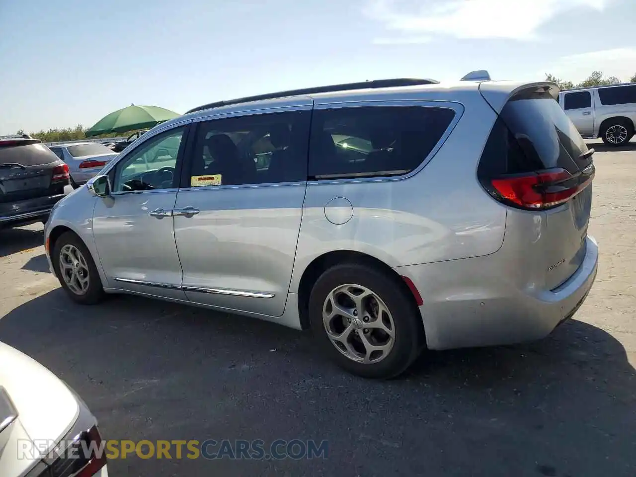 2 fotografías del automóvil dañado 2C4RC1GG2NR175872 CHRYSLER PACIFICA 2022