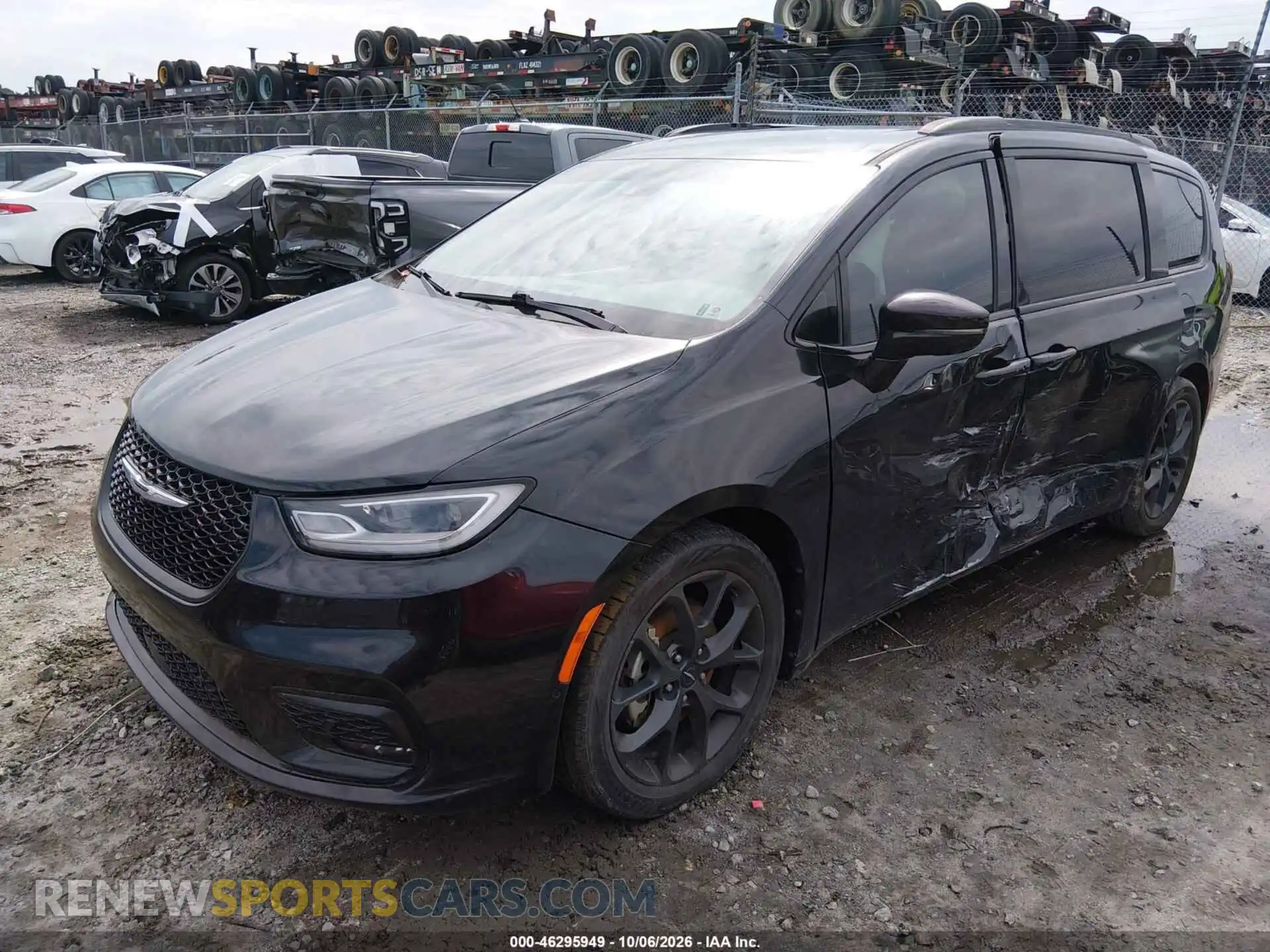 2 Photograph of a damaged car 2C4RC1GG3NR166758 CHRYSLER PACIFICA 2022