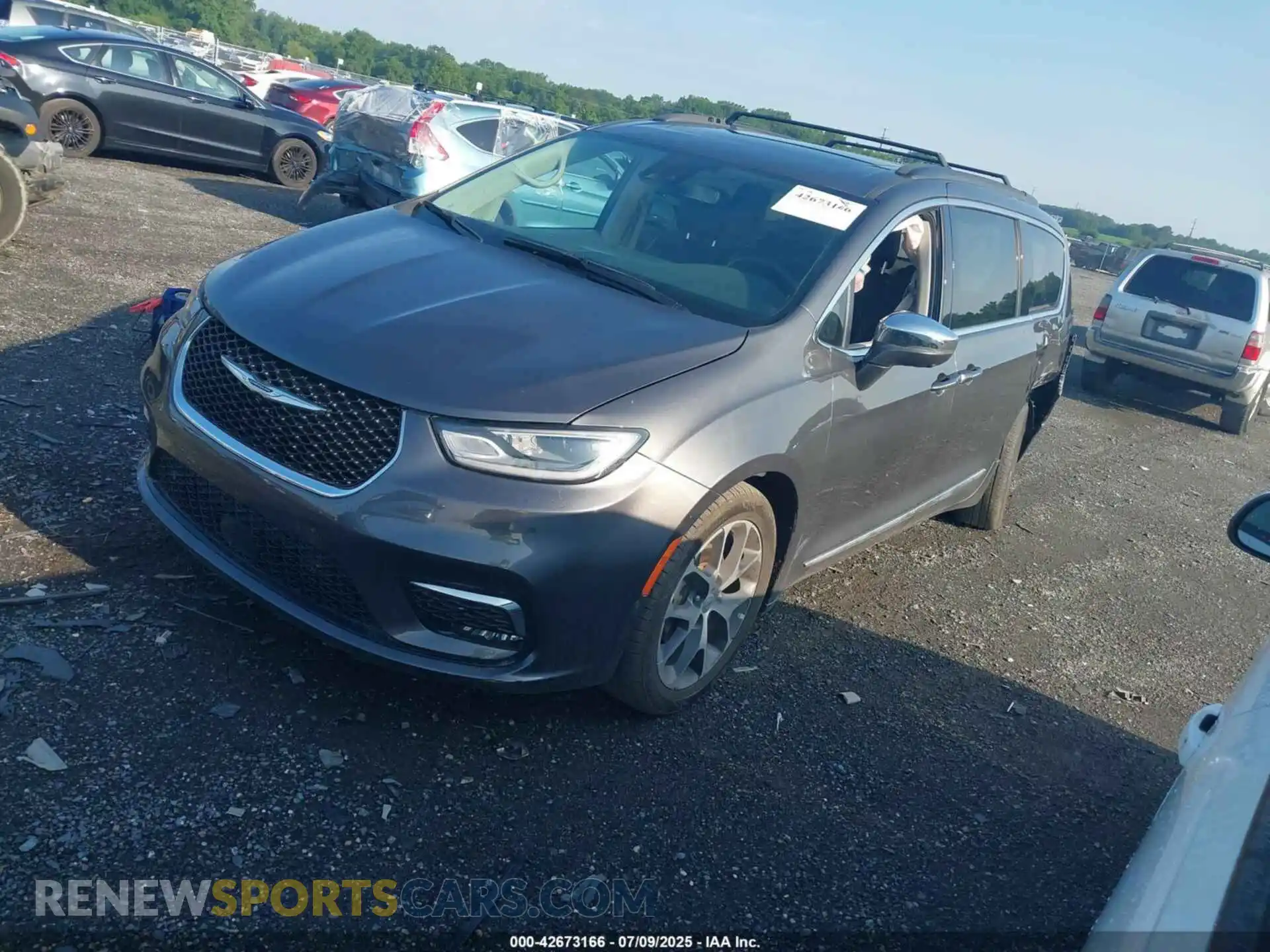 2 Photograph of a damaged car 2C4RC1GG9NR136874 CHRYSLER PACIFICA 2022