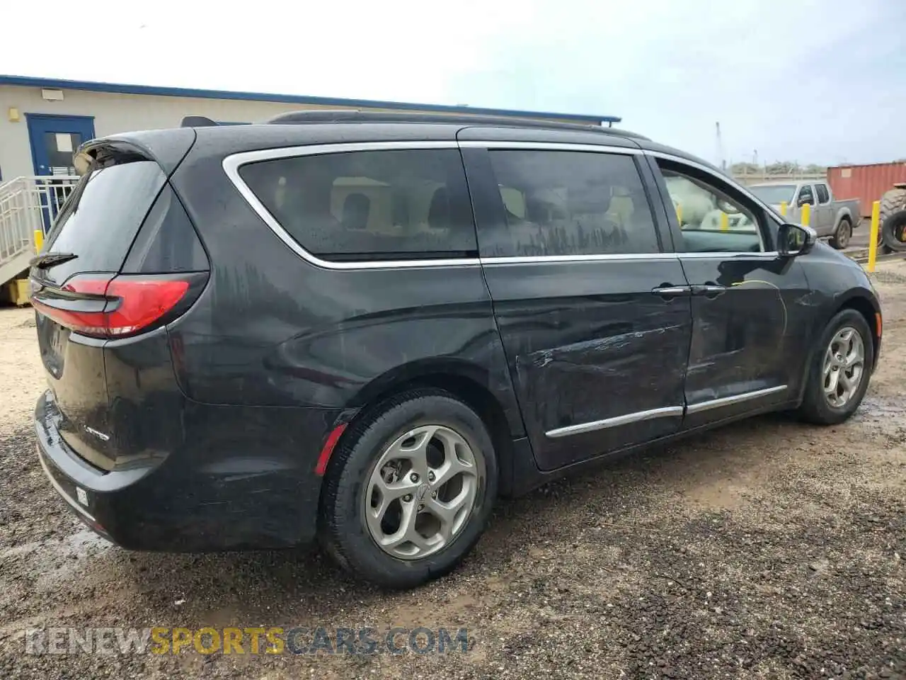 3 Photograph of a damaged car 2C4RC1GGXNR194198 CHRYSLER PACIFICA 2022