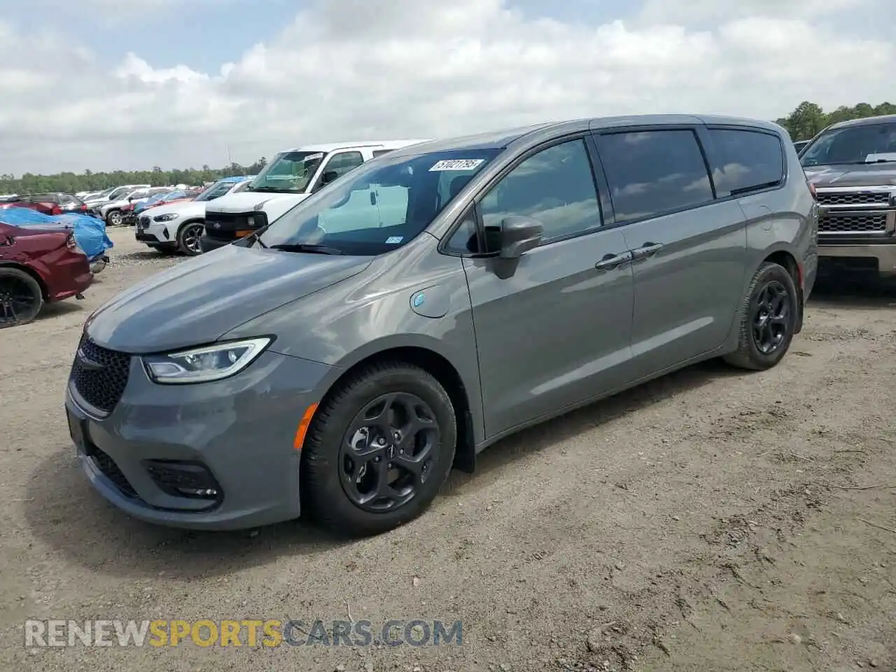 1 Photograph of a damaged car 2C4RC1S71NR148749 CHRYSLER PACIFICA 2022