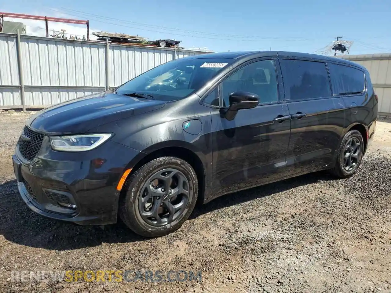 1 Photograph of a damaged car 2C4RC1S74NR134649 CHRYSLER PACIFICA 2022