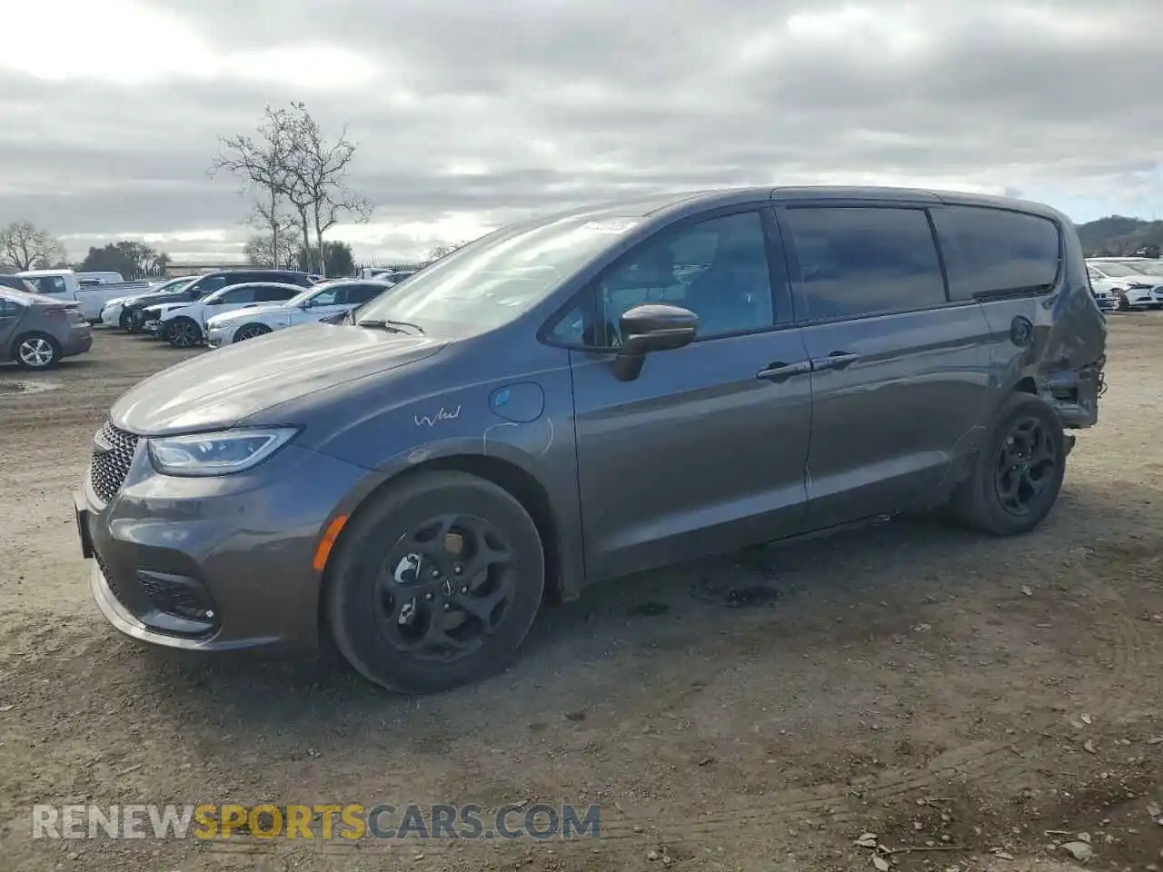 1 Photograph of a damaged car 2C4RC1S77NR208193 CHRYSLER PACIFICA 2022