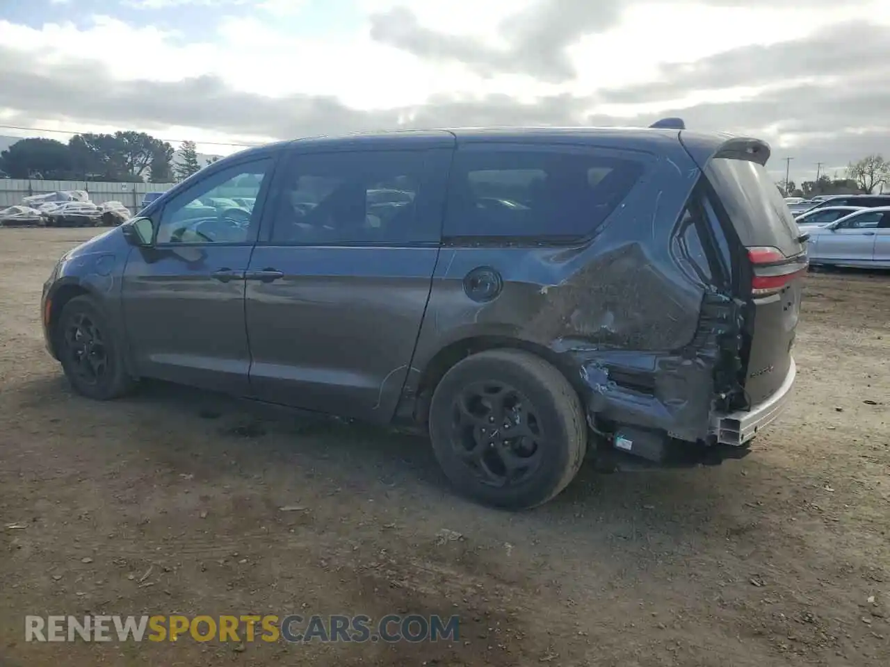 2 Photograph of a damaged car 2C4RC1S77NR208193 CHRYSLER PACIFICA 2022