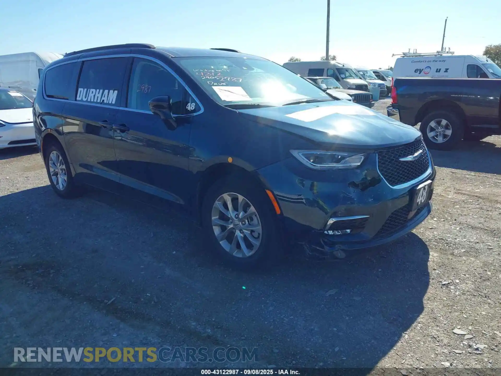 1 Photograph of a damaged car 2C4RC3BG7NR161517 CHRYSLER PACIFICA 2022