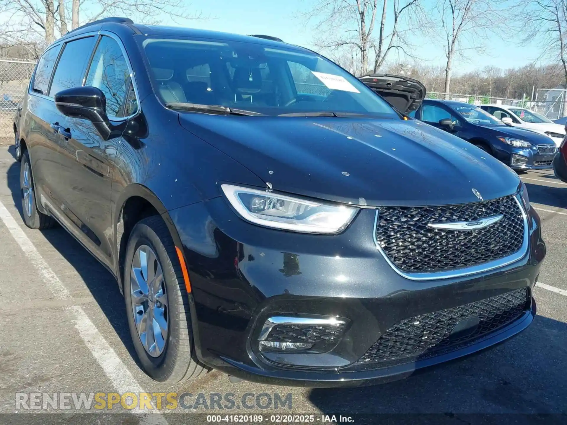 1 Photograph of a damaged car 2C4RC3BG7NR227967 CHRYSLER PACIFICA 2022