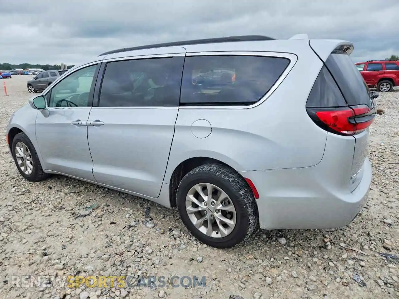 2 fotografías del automóvil dañado 2C4RC3BGXNR156666 CHRYSLER PACIFICA 2022