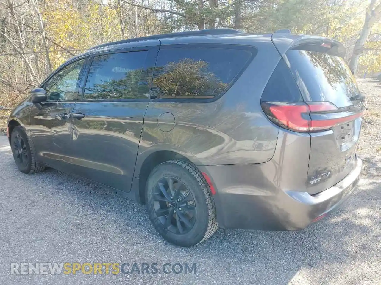 2 Фотография поврежденного автомобиля 2C4RC3FG5NR216587 CHRYSLER PACIFICA 2022