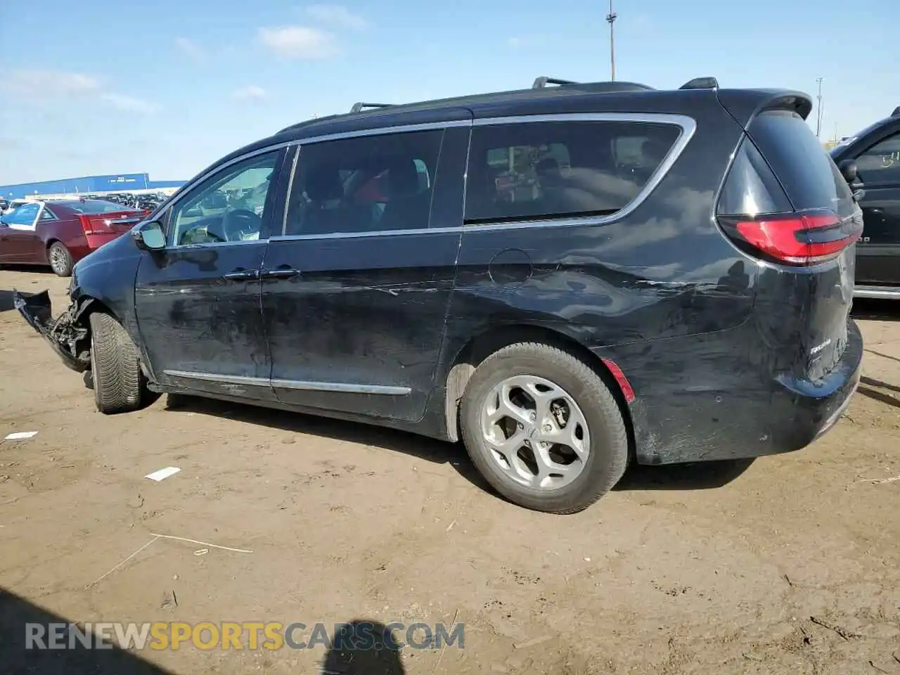 2 Photograph of a damaged car 2C4RC3GG3NR119743 CHRYSLER PACIFICA 2022