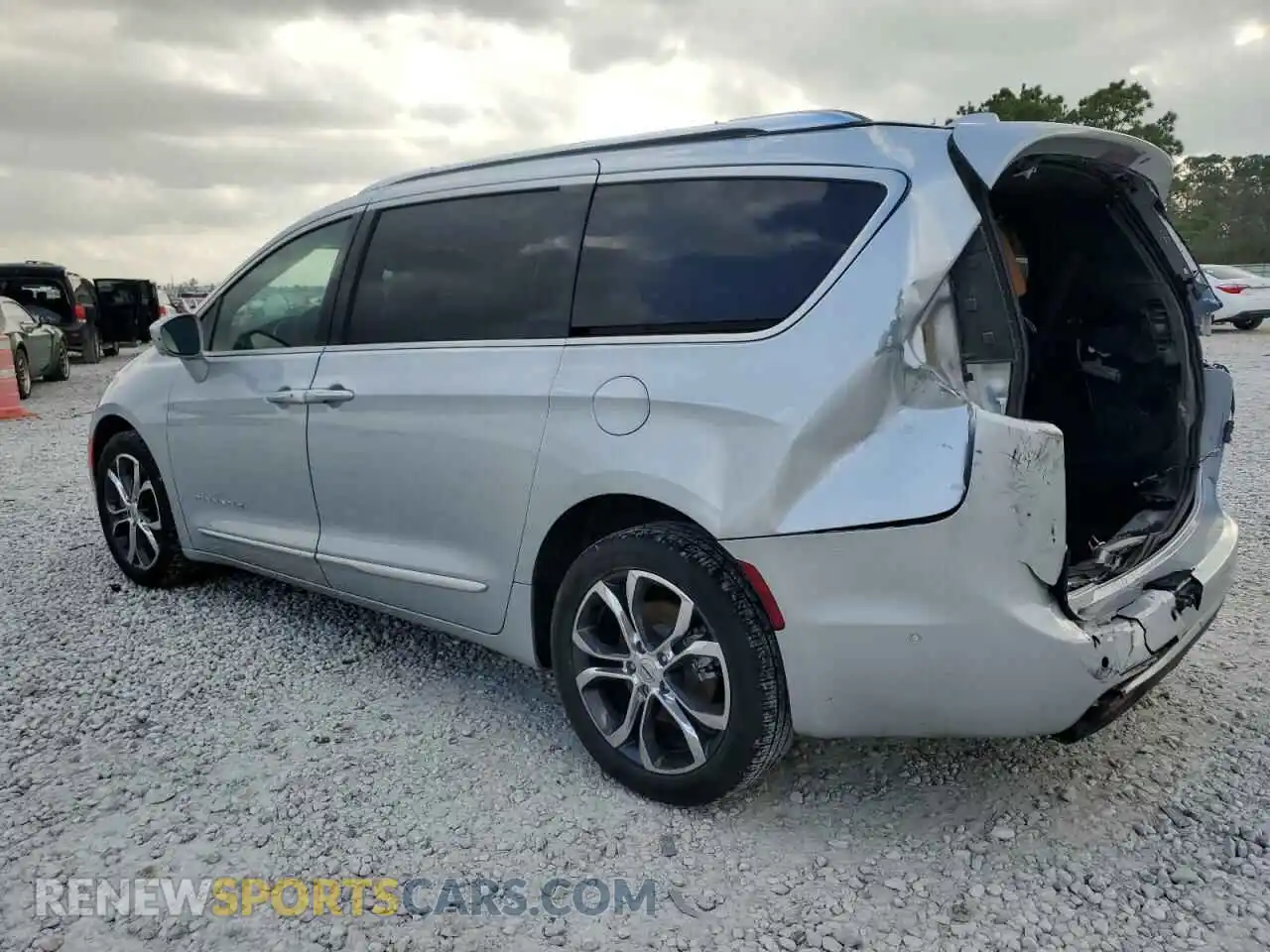 2 Photograph of a damaged car 2C4RC3PG3NR203089 CHRYSLER PACIFICA 2022