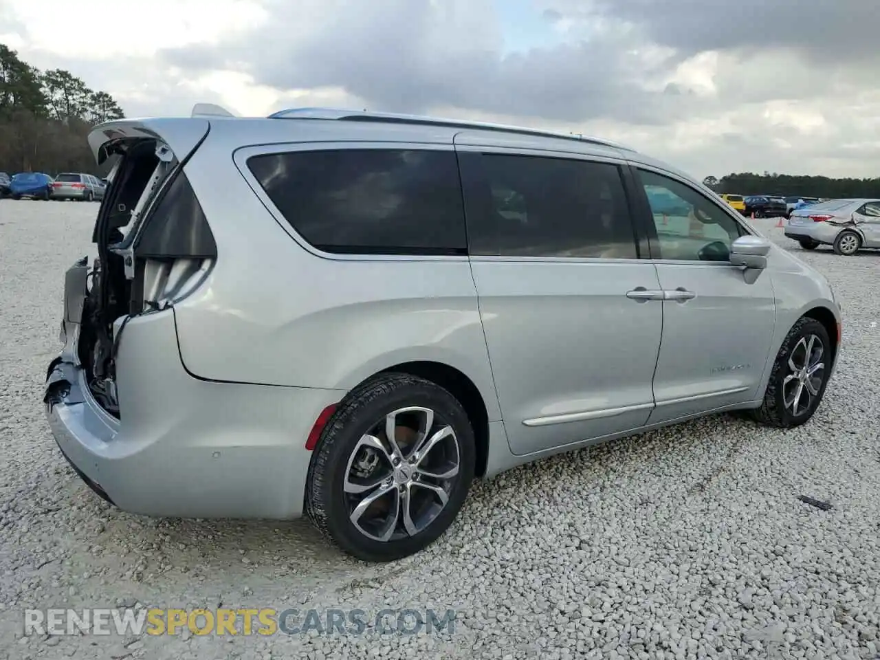 3 Photograph of a damaged car 2C4RC3PG3NR203089 CHRYSLER PACIFICA 2022