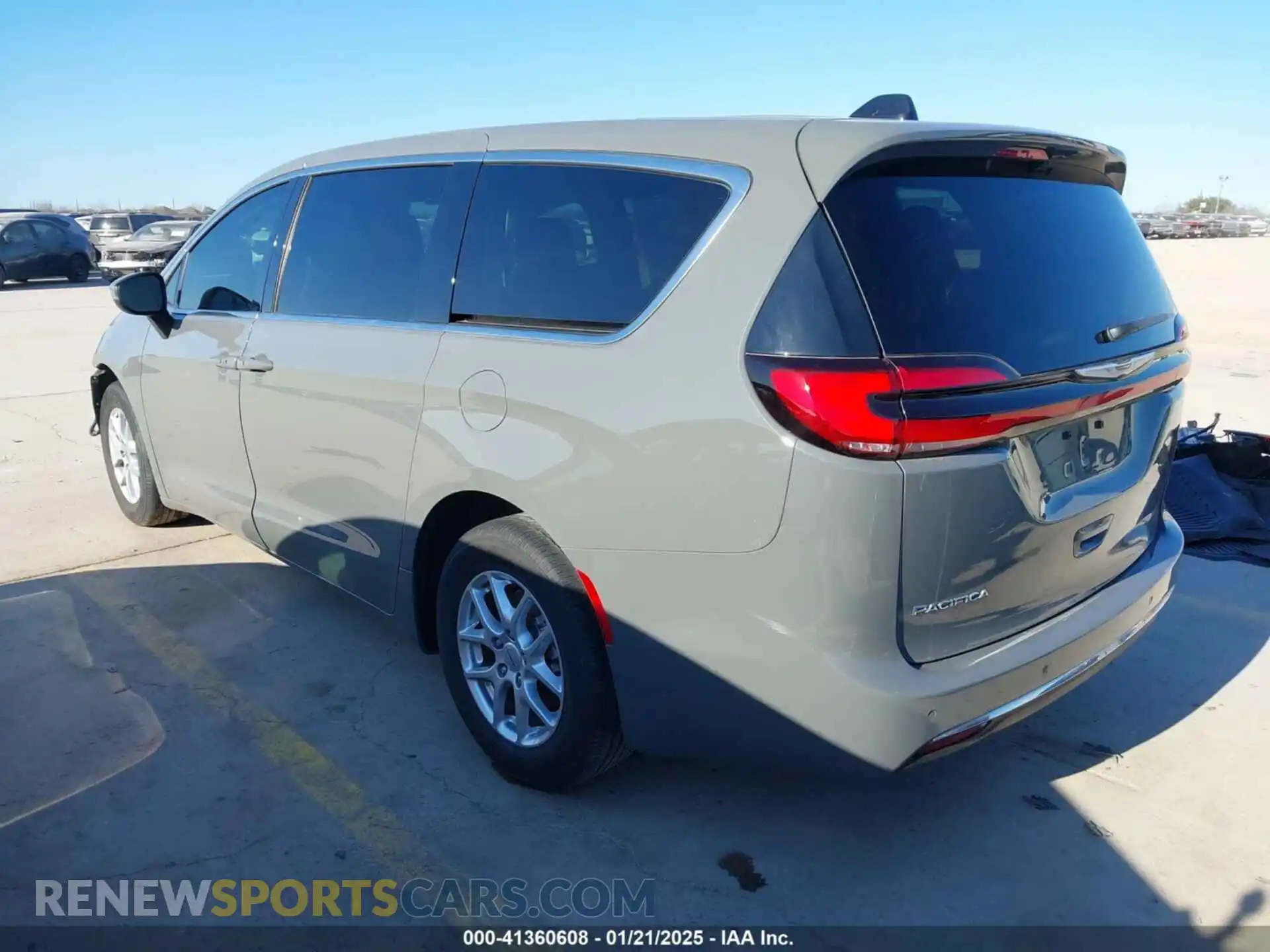 3 Photograph of a damaged car 2C4RC1BG0PR506880 CHRYSLER PACIFICA 2023