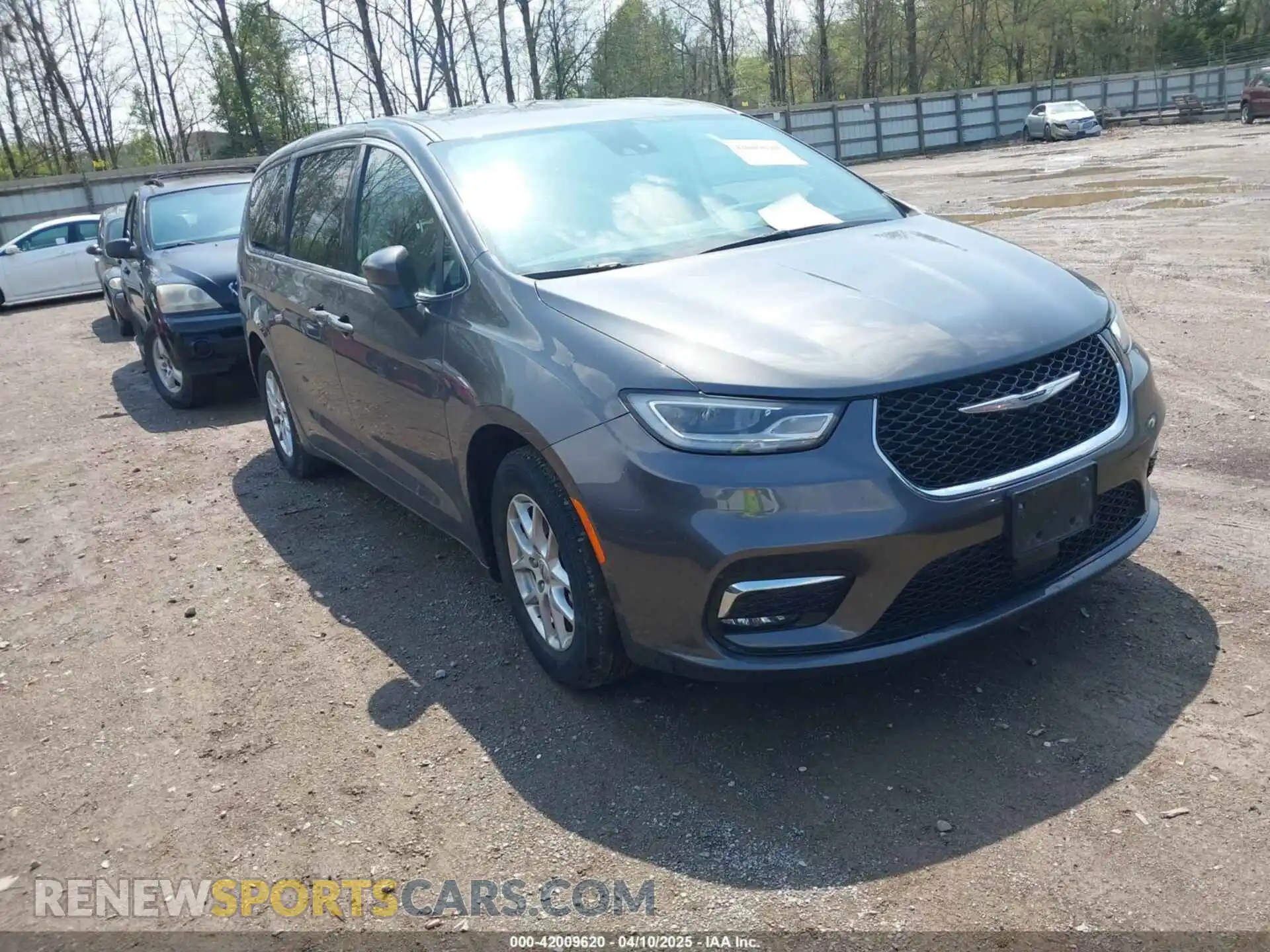 1 Photograph of a damaged car 2C4RC1BG0PR529219 CHRYSLER PACIFICA 2023