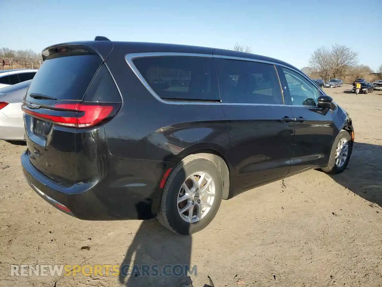3 Photograph of a damaged car 2C4RC1BG1PR547017 CHRYSLER PACIFICA 2023